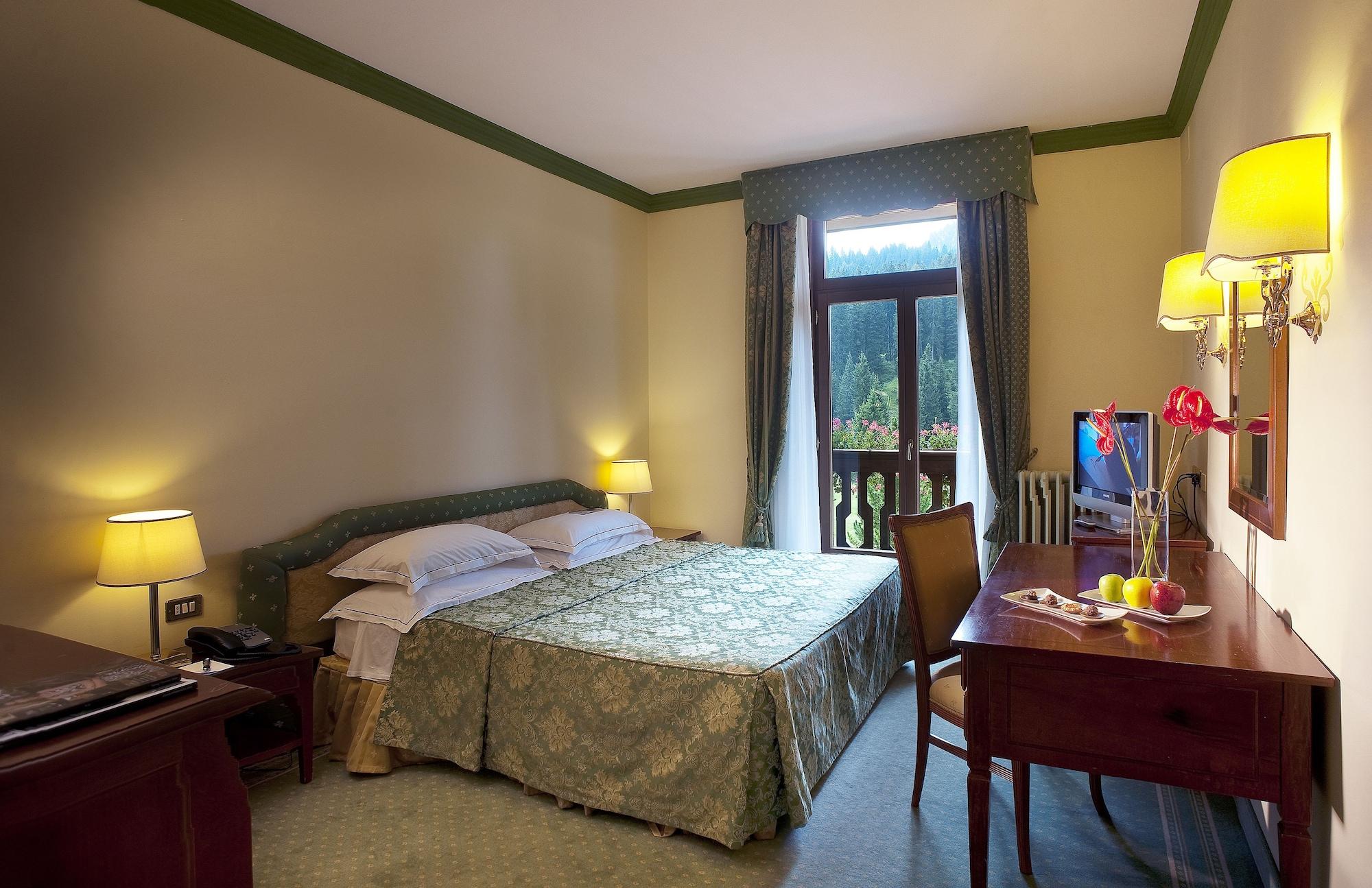 Th Madonna Di Campiglio | Golf Hotel Exterior photo